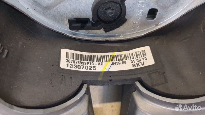 Руль Chevrolet Cruze, 2010