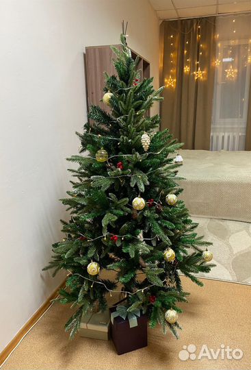 Ель искуственная