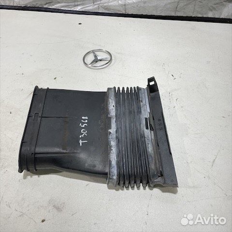 Воздуховод центральный Мерседес w166 x166