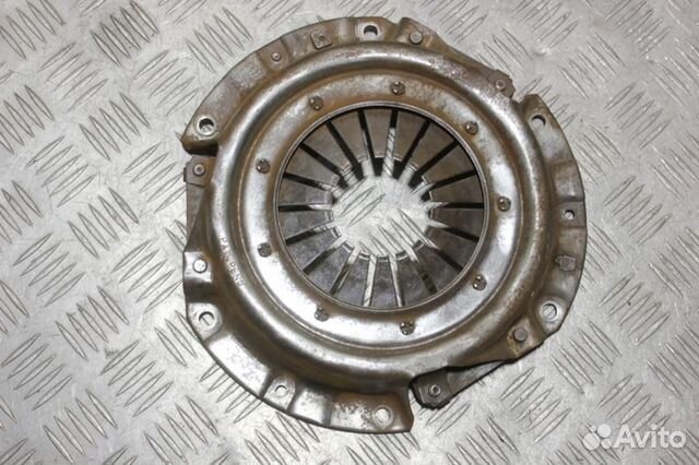 Корзина сцепления Mitsubishi Carisma 2000 2003