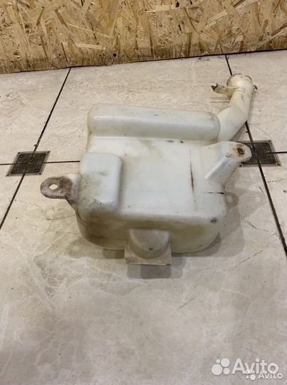 Бачок омывателя Geely мк