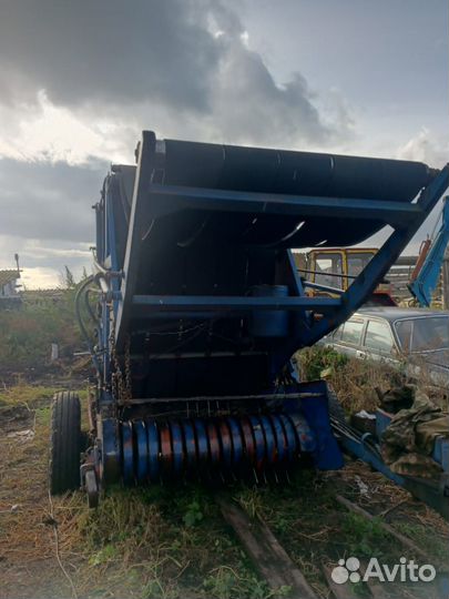 Пресс-подборщик Бежецксельмаш ПРП-1.6, 1998