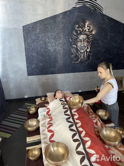 Массажный стол