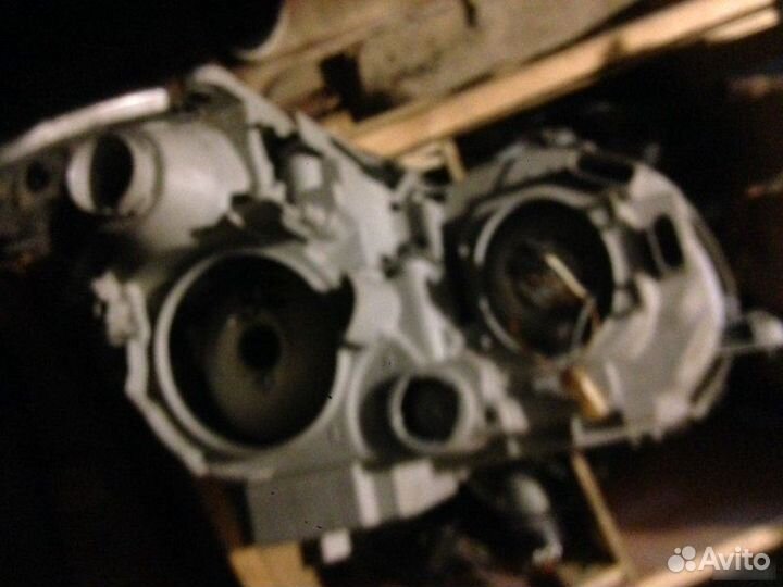 Фара левая Mercedes-Benz C-Class W203