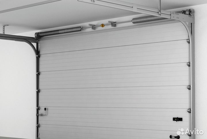 Секционные ворота