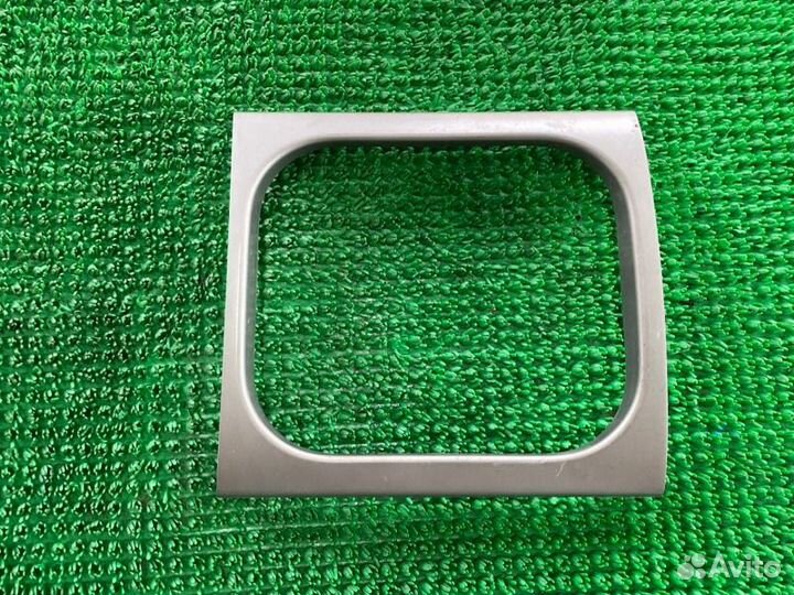 Консоль АКПП Nissan Pathfinder