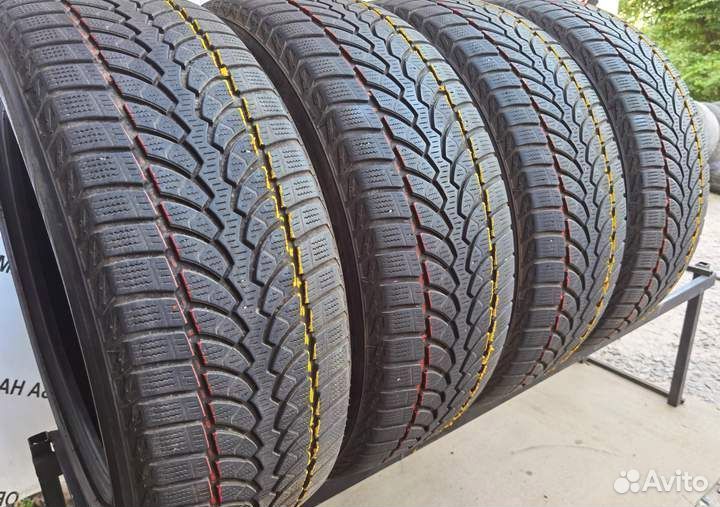 Bridgestone Blizzak LM-80 235/55 R19 105V