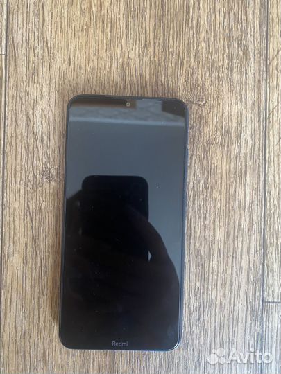 Xiaomi Redmi 8, 3/32 ГБ