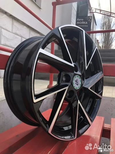 Литые Диски R17 7.0 5*112 ET45 d57.1