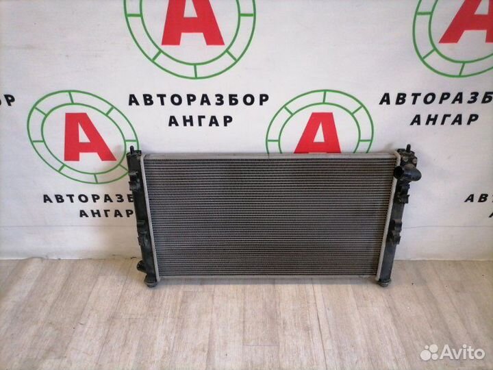 Радиатор охлаждения двигателя Mitsubishi Lancer 10