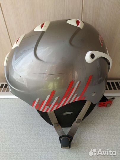 Шлем горнолыжный для сноуборда