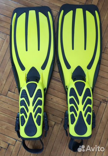 Гидрокостюм, ласты и боты