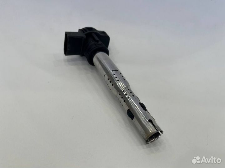 Катушка зажигания Audi VW Skoda R0702S00300 NGK