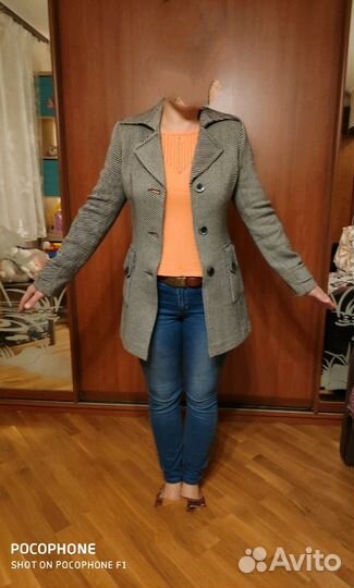 Пальто осенние р.42