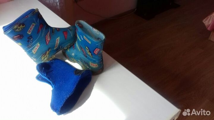 Резиновые сапоги 25 размер с утепленным носочком