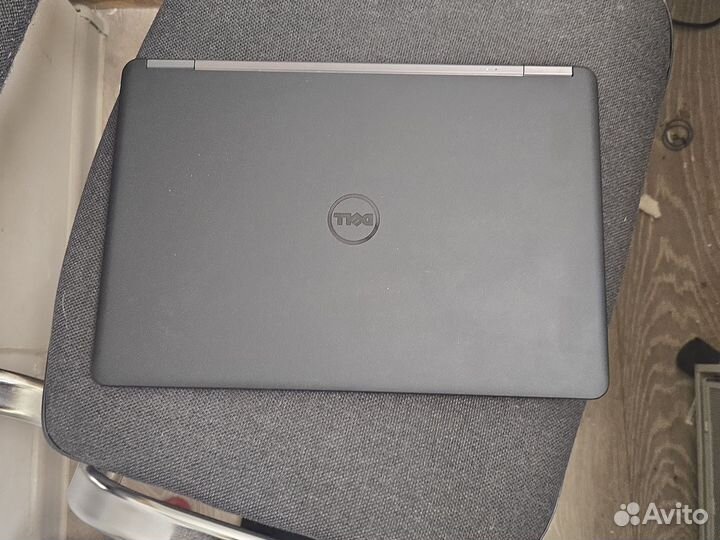 Dell latitude e7450 14.0/i5 5200u/4/500