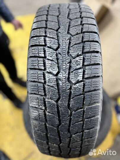 Observe X-10 195/65 R15