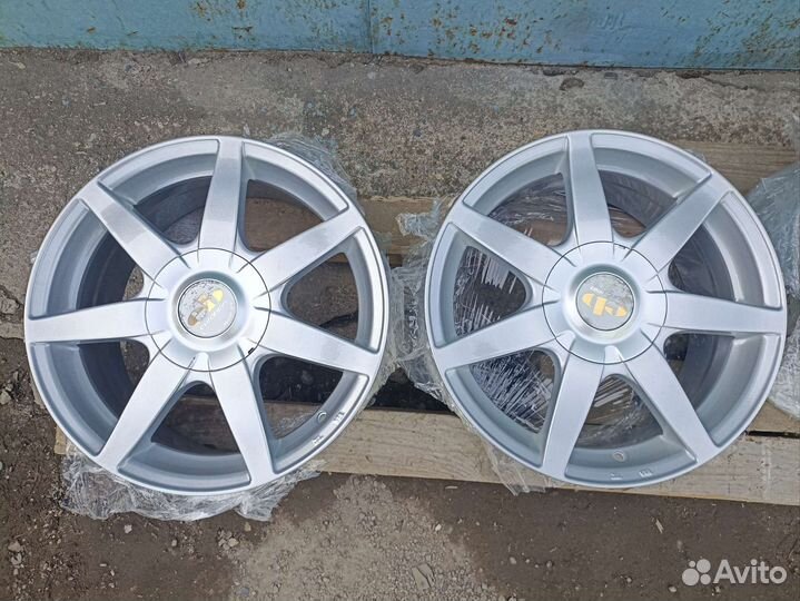 Лёгкие Manaray EB R16 как новые 114,3 Japan