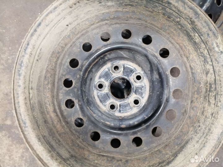 Диски штампованные r16 Toyota