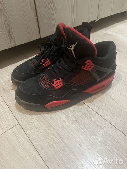 Кроссовки зимние