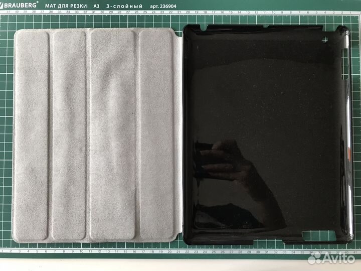 Чехол на iPad