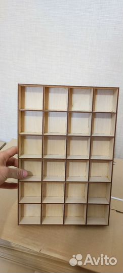 Ящик, коробка, органайзер с ячейками