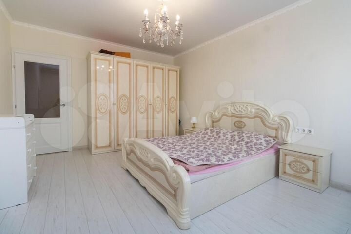 3-к. квартира, 73 м², 3/25 эт.