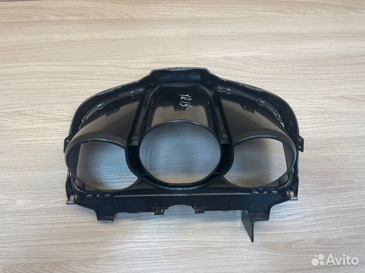 Козырек щитка приборов LADA X-Ray