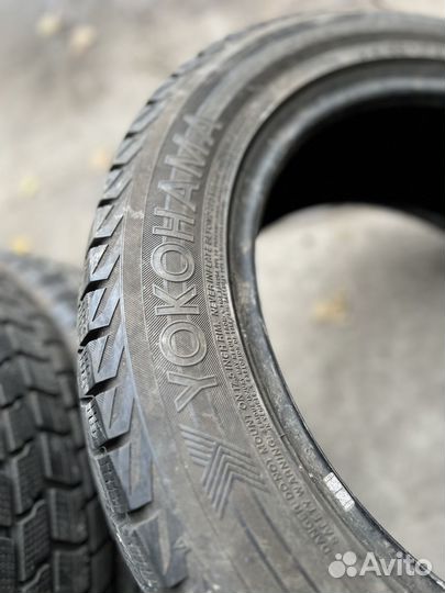 Yokohama Ice Guard IG52C 215/55 R17