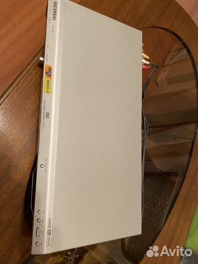DVD плеер samsung