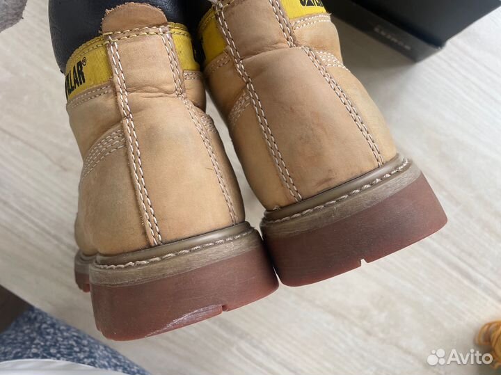 Ботинки женские caterpillar 39