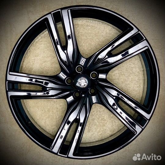 Диски R22 для Volvo XC90 II оригинальные