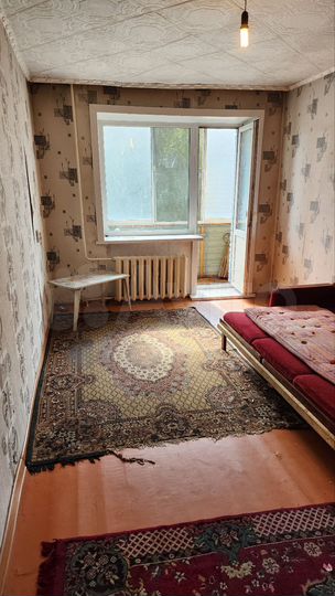 Комната 17,5 м² в 2-к., 2/5 эт.