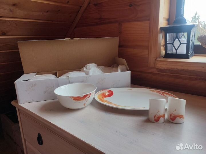 Столовый сервиз 