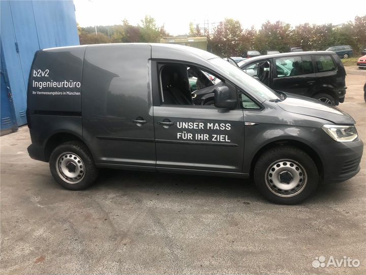 Разбор на запчасти Volkswagen Caddy 2015