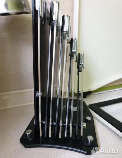 Набор кухонных ножей с подставкой