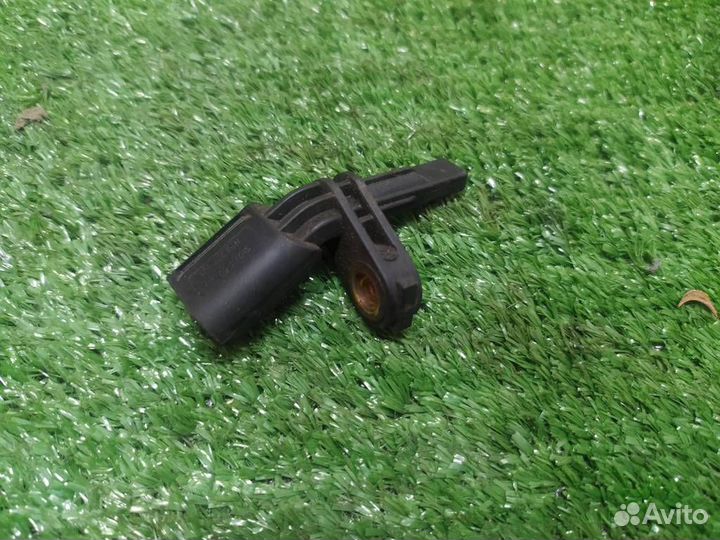 Датчик ABS VW Passat (B6) 2005-2010