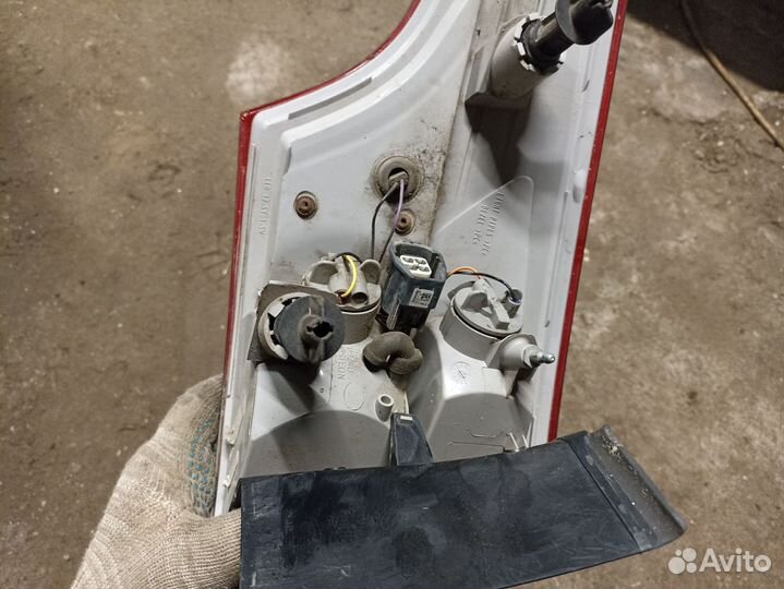 Фонарь задний правый форд фокус 3 универсал диод