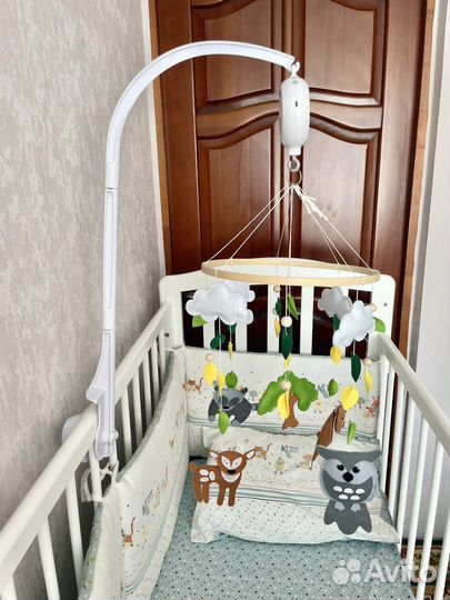 Мобиль на кроватку с муз. блоком