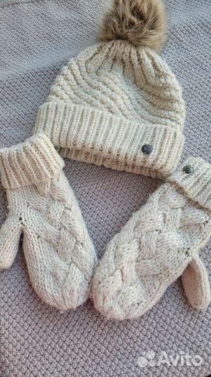 Шапка и варежки