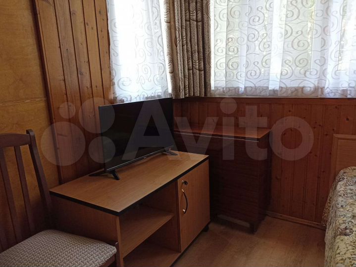 Комната 12 м² в 3-к., 1/5 эт.