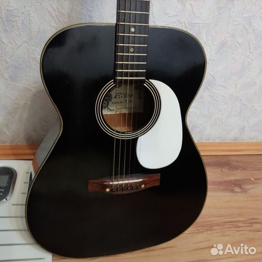 Акустическая гитара Takamine Elite F -100