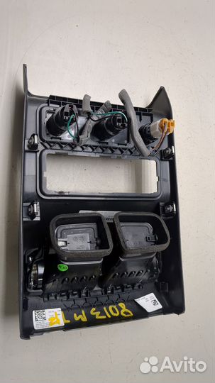 Дефлектор обдува салона Jaguar F-Pace, 2016