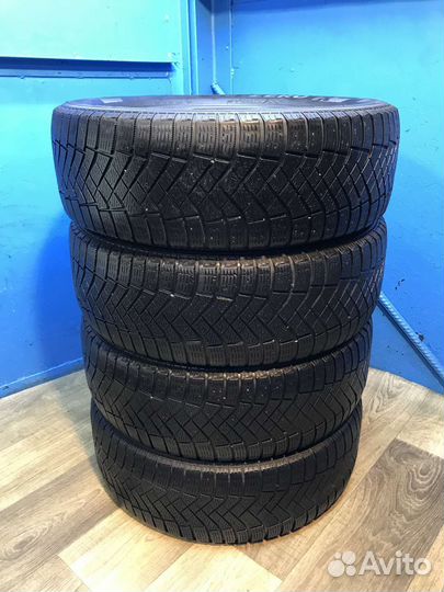 Pirelli Ice Zero FR SUV 225/60 R18