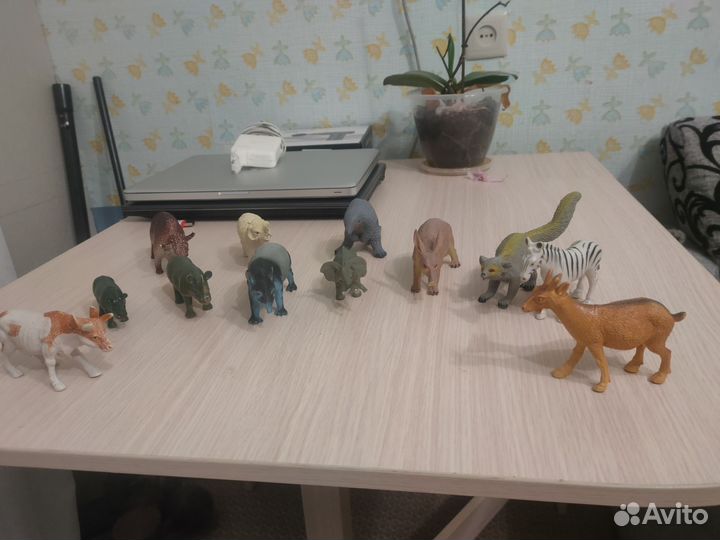 Детские игрушки пакетом из 12 штук