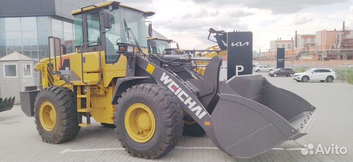 Фронтальный погрузчик Lovol FL942H, 2023