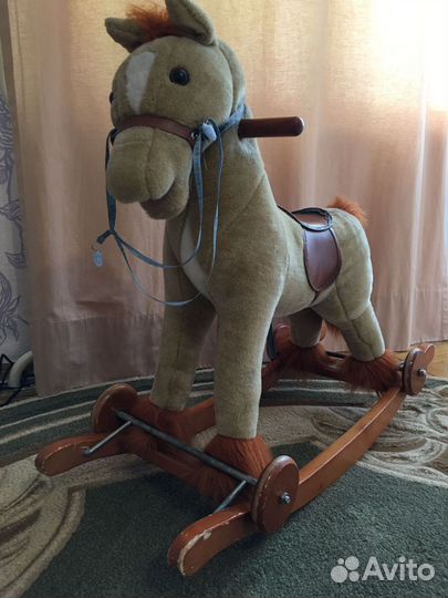 Детская качалка лошадь