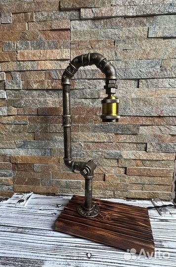 Светильник настольный в стиле лофт