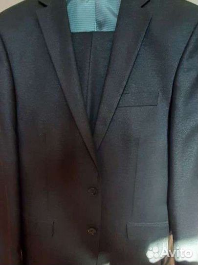 Брючный костюм