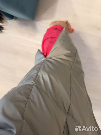 Пуховик женский длинный